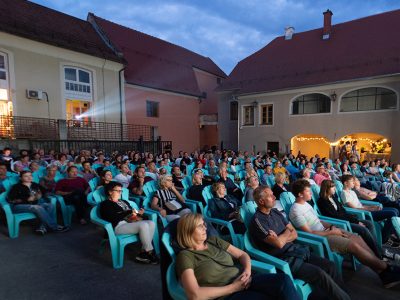 Kino-brez-stropa-2022_Albin-Bezjak